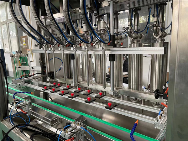 Dettagli della riempitrice automatica a pistoni