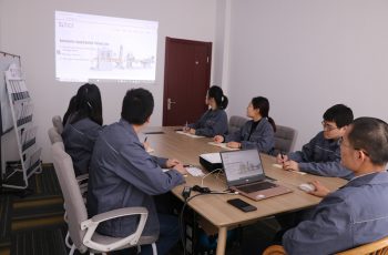 Vista della fabbrica